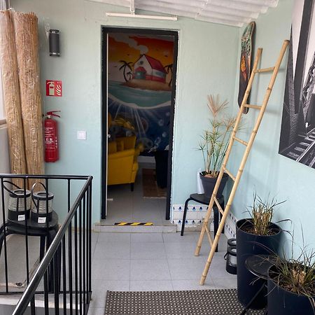 The Island Hostel & Cafe Lagos Esterno foto